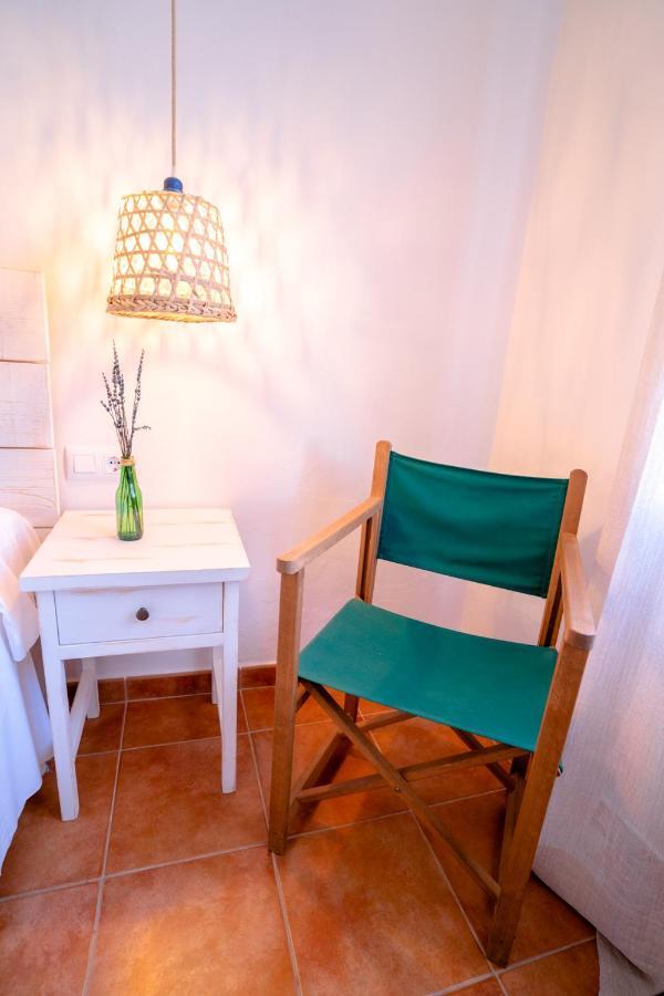 Hostal Sa Posada Set Cales Ciutadella  Exterior photo
